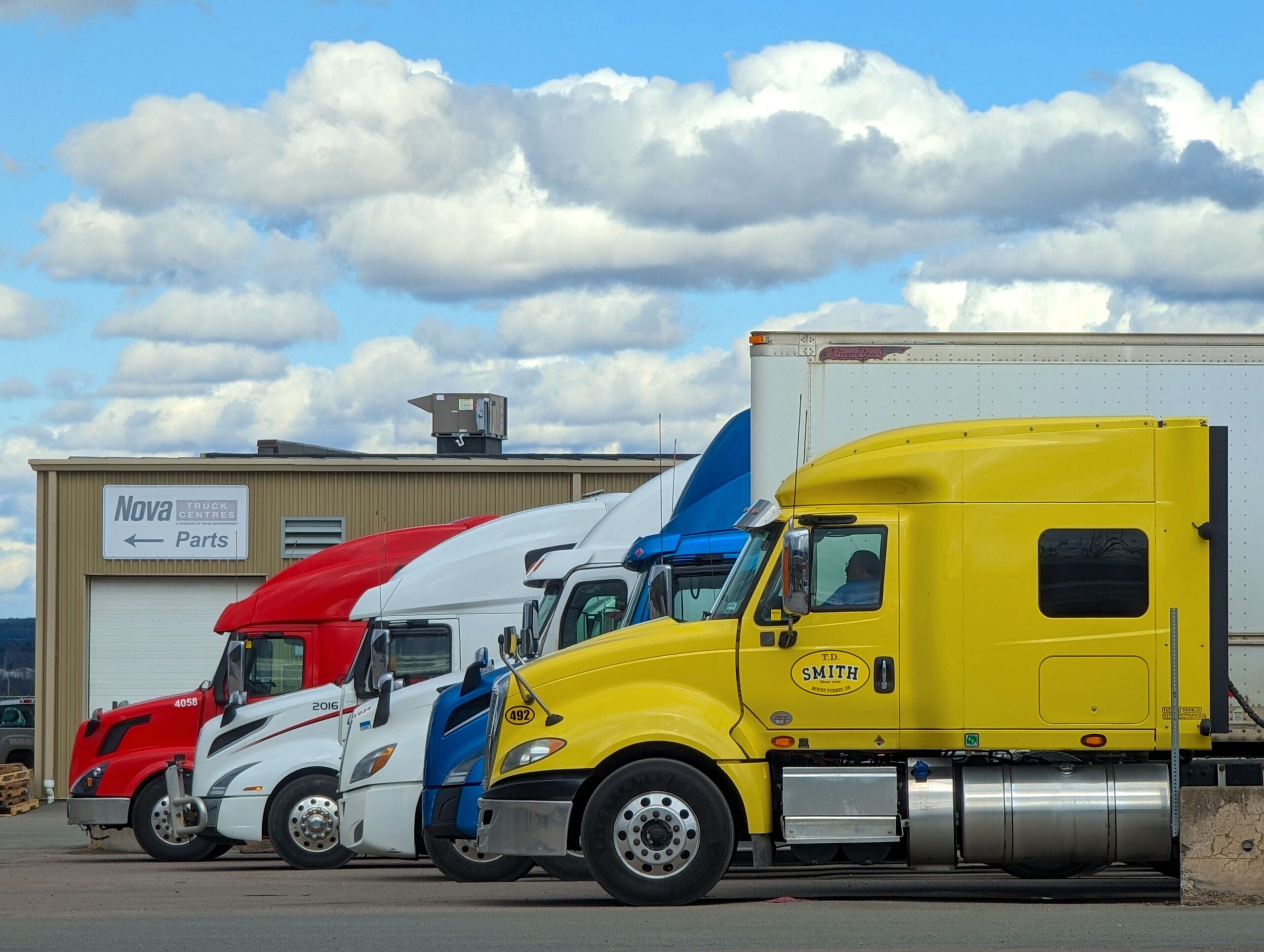 CDL trucking school in South Bend, Indiana